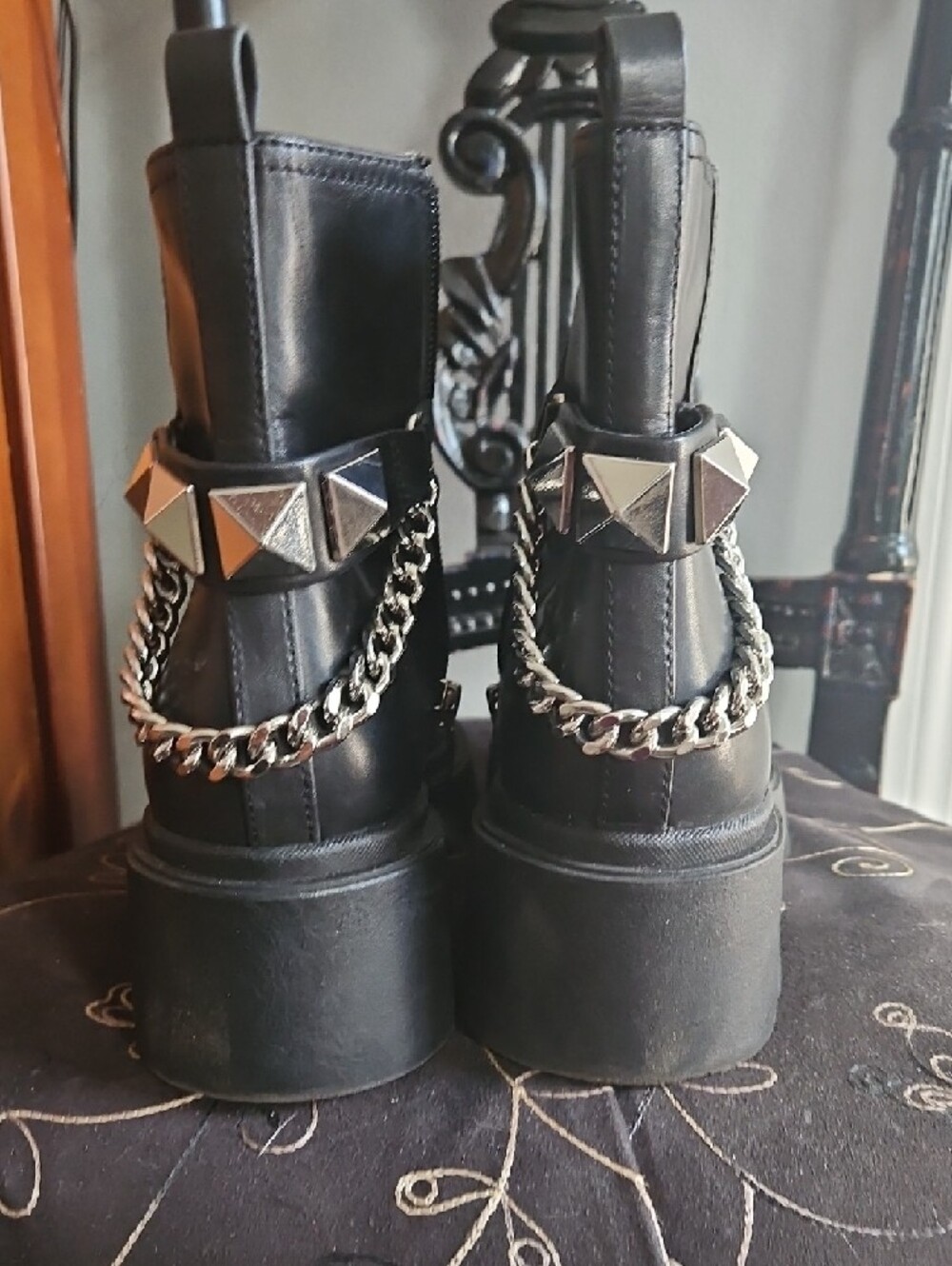 Marc Fisher Black Leather Chunky Ankle Boots with Chain Accent - Picture 3 of 6